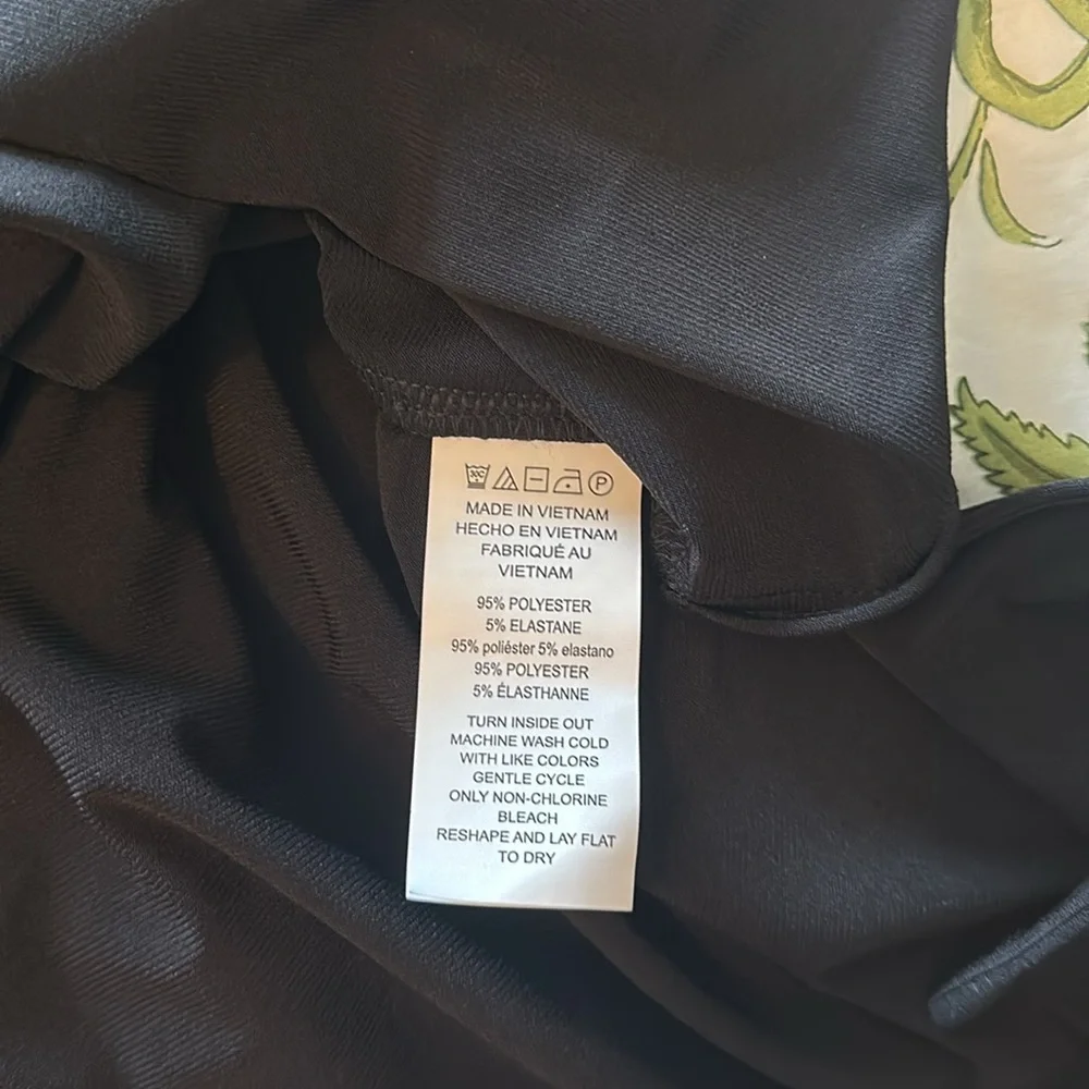 NWT Michael Kors black sleeveless dress. Size M - Picture 4 of 4